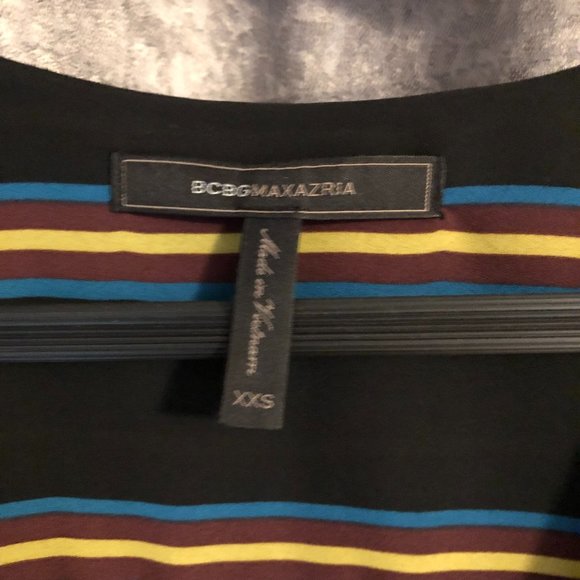 BCBGMaxaria Blouse (XXS) - Picture 2 of 6